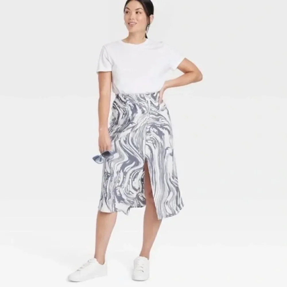 A New Day Blue Marbled Ruched Pencil Skirt